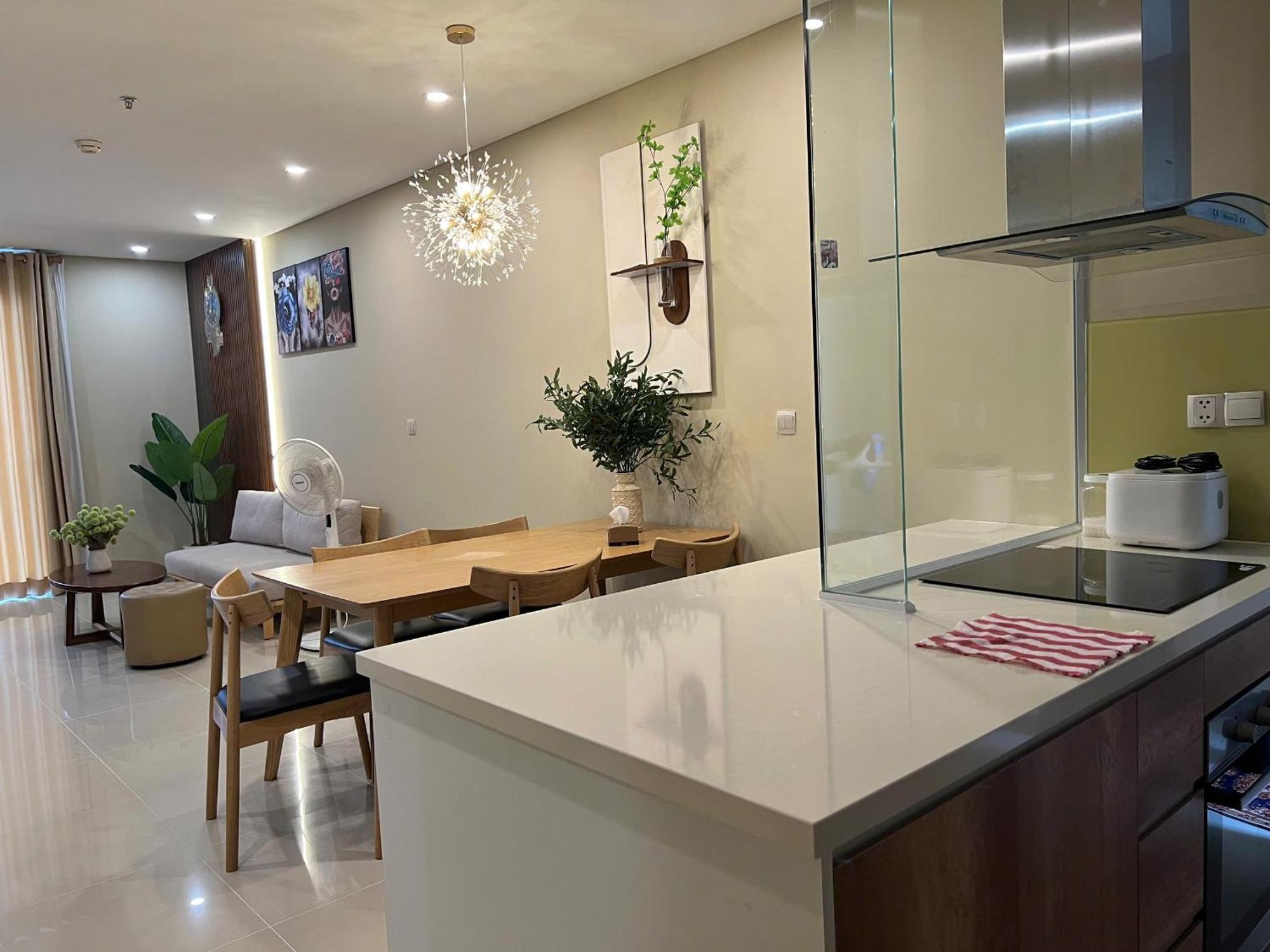 Ha Do Centrosa Building , Ba Thang Street, Distrist 10 * TP. Hồ Chí Minh