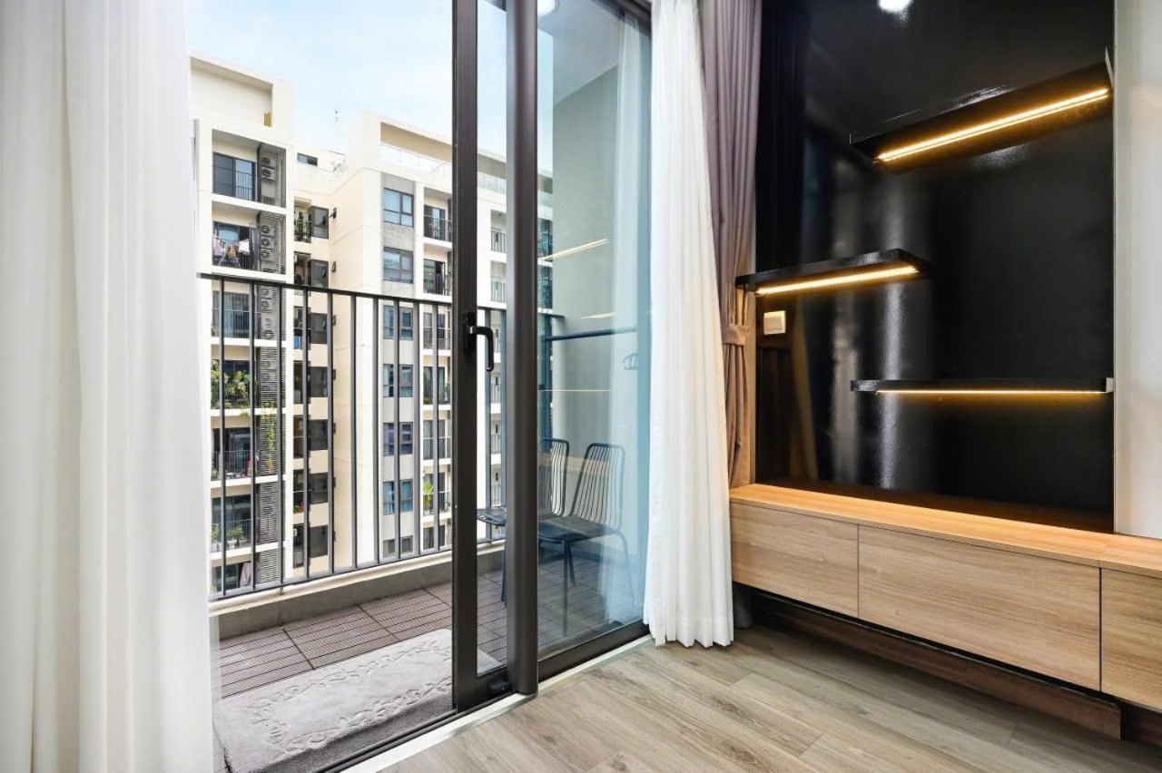 Ha Do Centrosa Building , Ba Thang Street, Distrist 10 * TP. Hồ Chí Minh